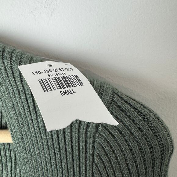 Abercrombie & Fitch Green LuxeLoft Wrap Knit Bodysuit NEW Size Small - Picture 3 of 9